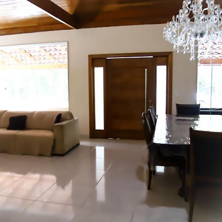 Casa De Campo Banheira, Lareira E Cachoeira Công viên tiểu bang Pedra Azul Ngoại thất bức ảnh