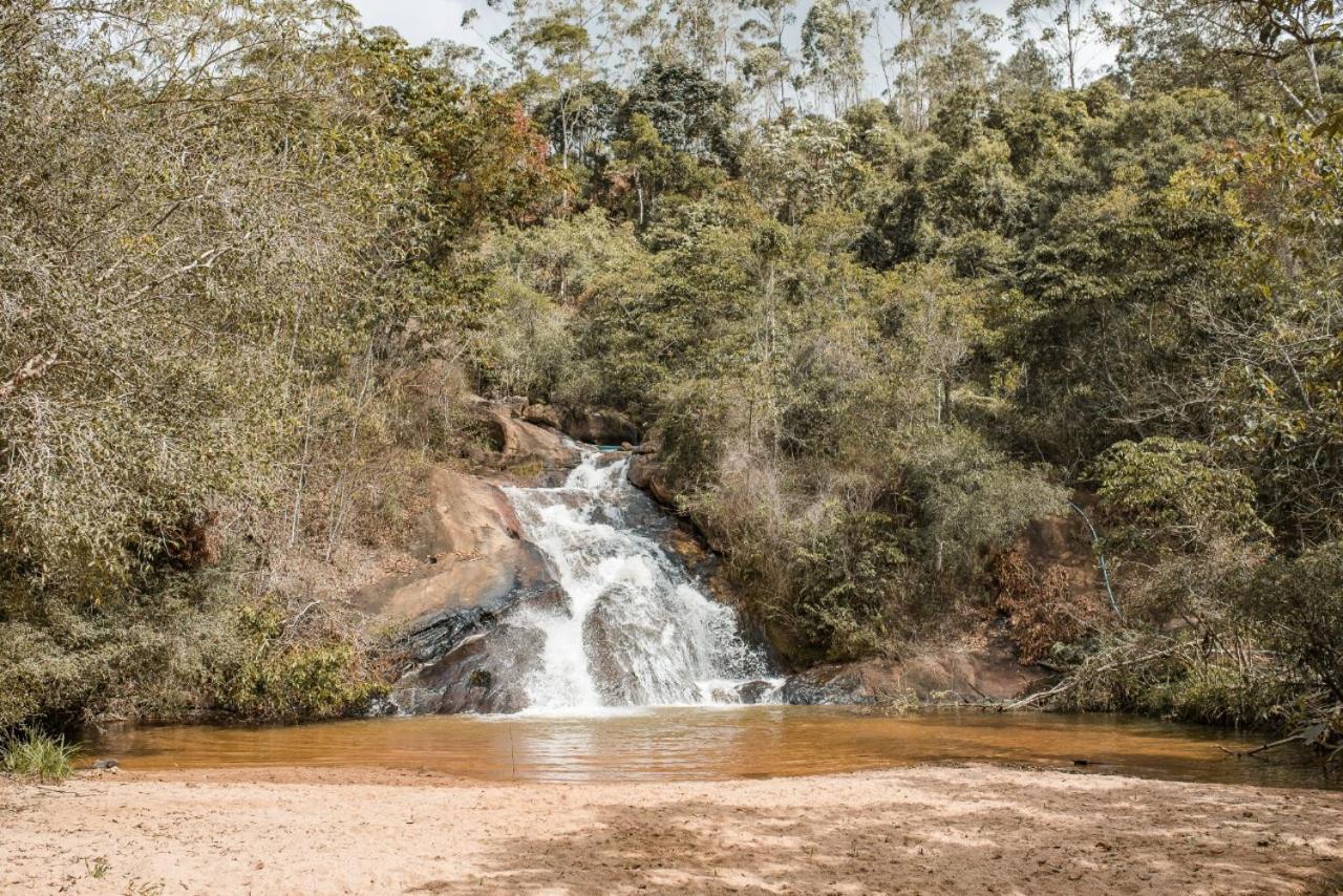 Casa De Campo Banheira, Lareira E Cachoeira Công viên tiểu bang Pedra Azul Ngoại thất bức ảnh